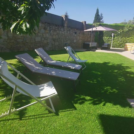 הוילה בסריל דה לה סיירה Casa Bellavista Becerril מראה חיצוני תמונה